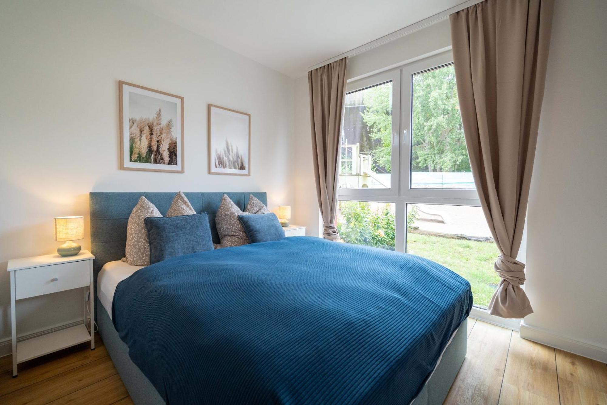 Moebliertes Wohnen - Nina Apartment Rostock Bagian luar foto