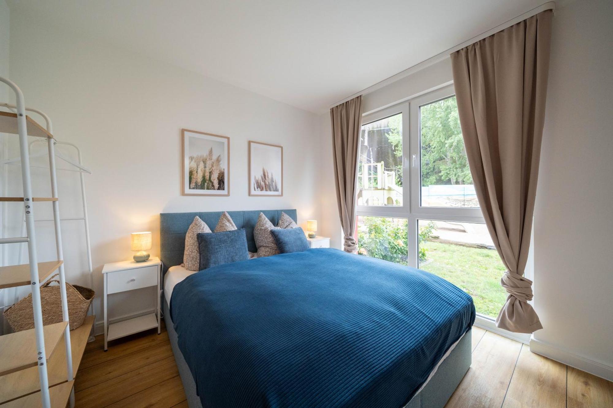 Moebliertes Wohnen - Nina Apartment Rostock Bagian luar foto